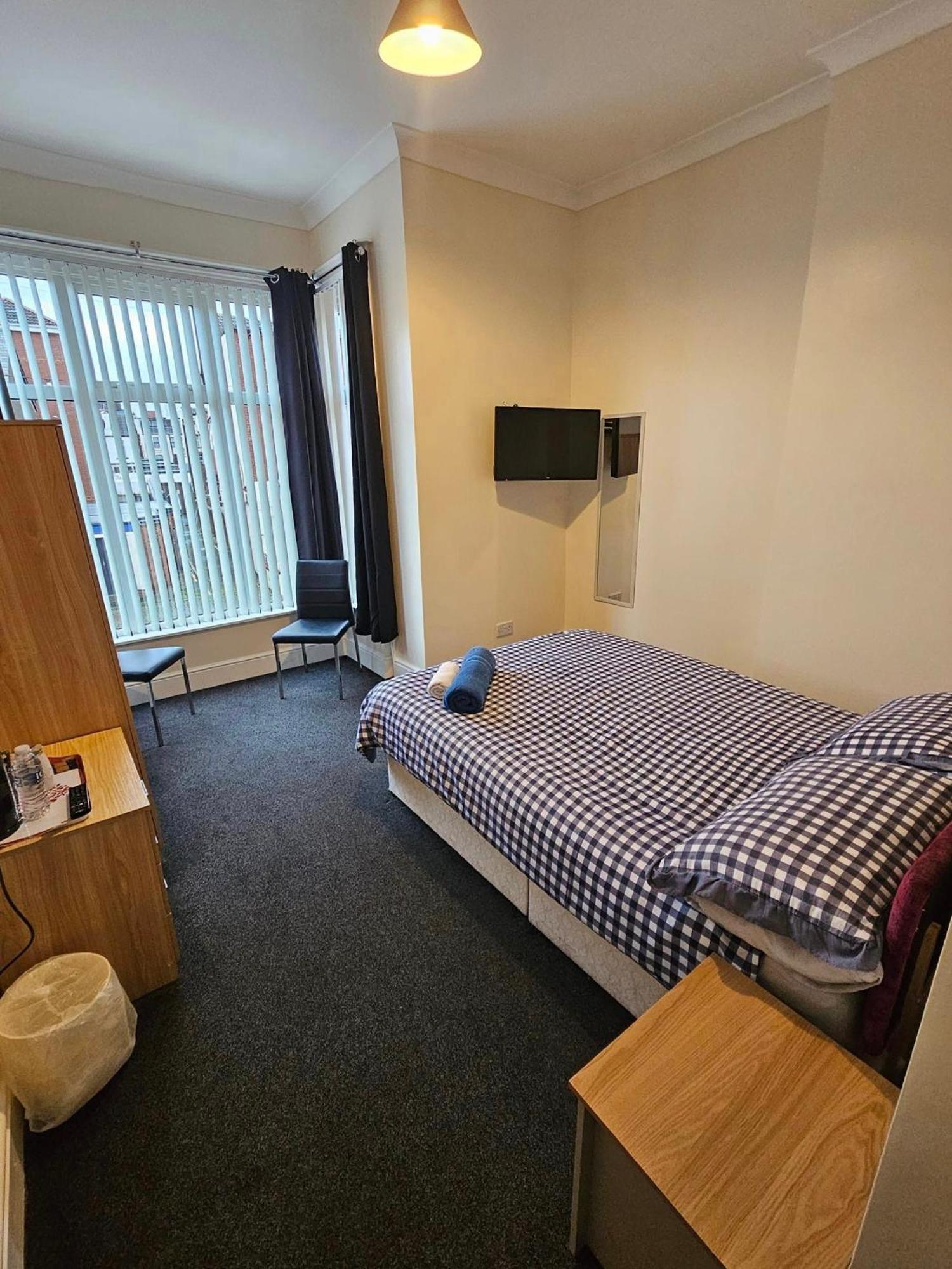 Bayswater House 3* Blackpool